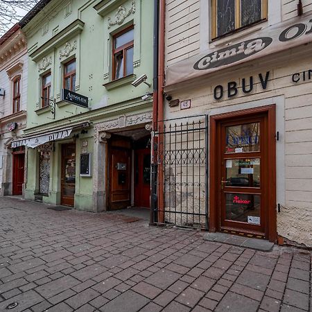 K1 Piatok Sobota Disco Cez Tyzden Tichy Apartman كَشّا المظهر الخارجي الصورة