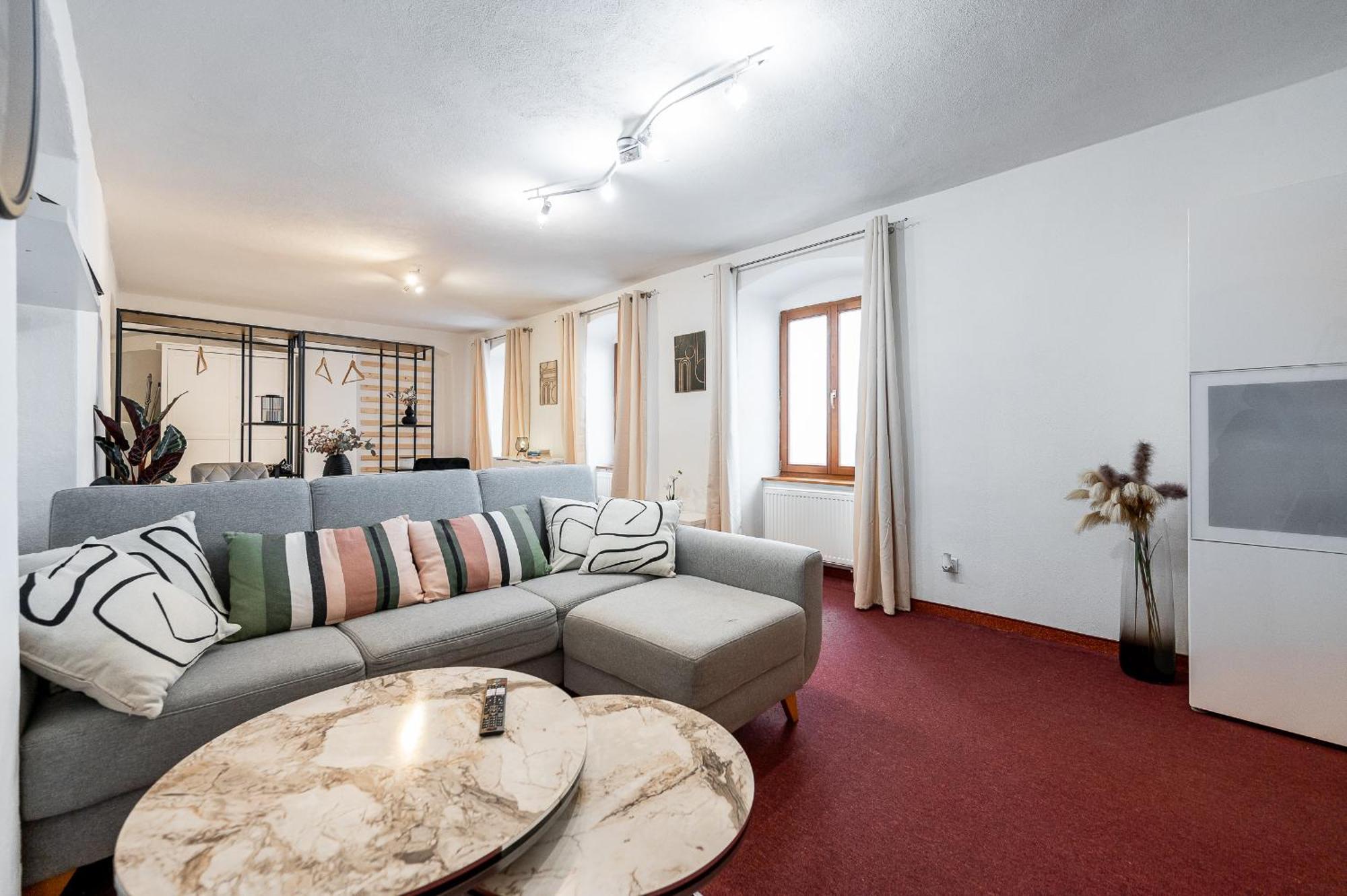 K1 Piatok Sobota Disco Cez Tyzden Tichy Apartman كَشّا المظهر الخارجي الصورة
